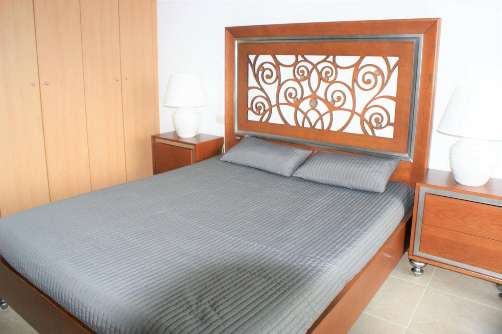 Apartamento En Roses Con Vistas Al Canal Y Piscina מראה חיצוני תמונה